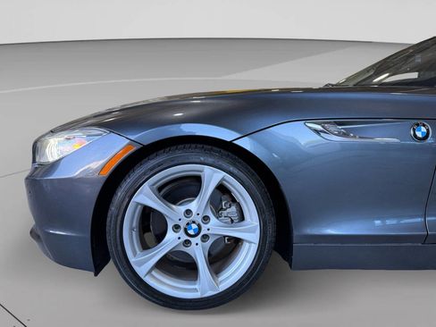 Used 2014 BMW Z4 sDrive28i RWD image 9