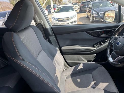 Used 2019 Subaru Crosstrek 2.0i Premium w/ Eyesight System image 12