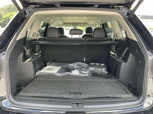 New 2026 Volkswagen Atlas Peak Edition AWD/4WD image 12