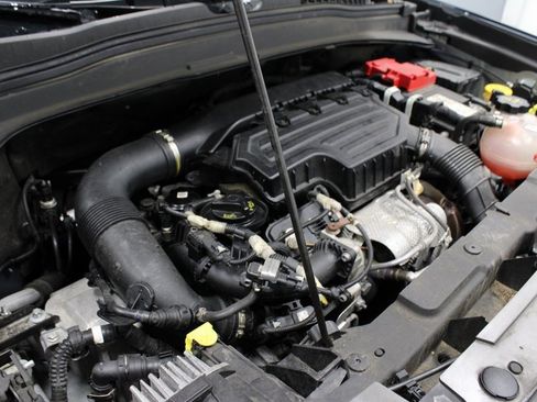 Used 2020 Jeep Renegade Limited w/ LED Lighting Group image 17