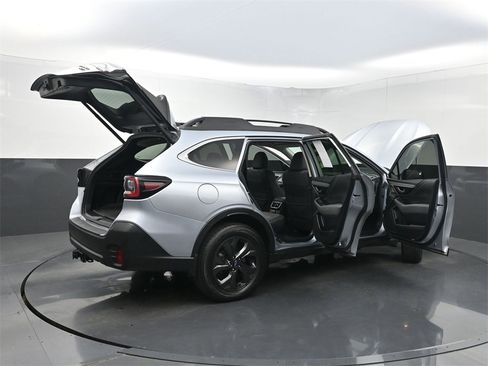 Used 2020 Subaru Outback Onyx Edition XT w/ Popular Package #2 image 35