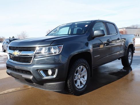 Used 2019 Chevrolet Colorado LT w/ LT Convenience Package image 16