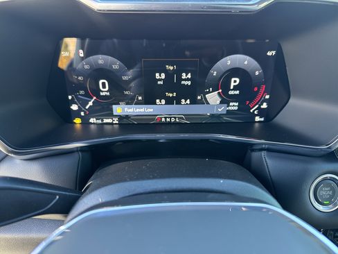 New 2026 GMC Canyon Elevation w/ Convenience Package image 19