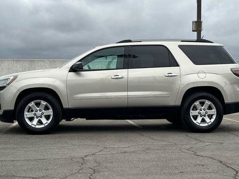 Used 2015 GMC Acadia SLE FWD image 7