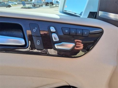 Used 2018 Mercedes-Benz GLE 350 4MATIC image 8