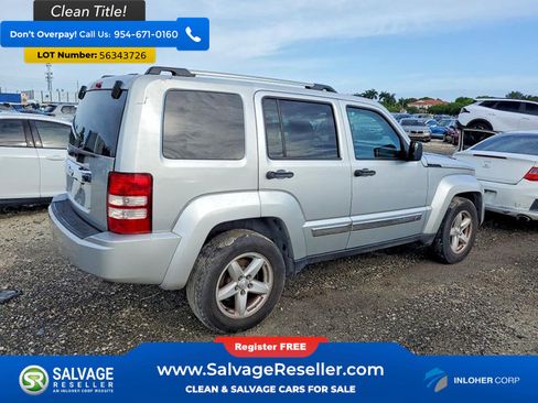 Used 2012 Jeep Liberty Limited RWD image 4
