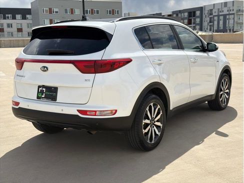 Used 2018 Kia Sportage EX w/ EX Technology Package image 8