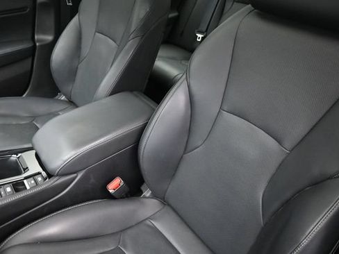Used 2023 Honda Accord Touring image 17