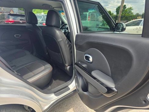 Used 2018 Kia Soul ! w/ Tech Package image 21