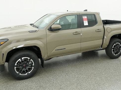 New 2026 Toyota Tacoma TRD Sport AWD/4WD image 5