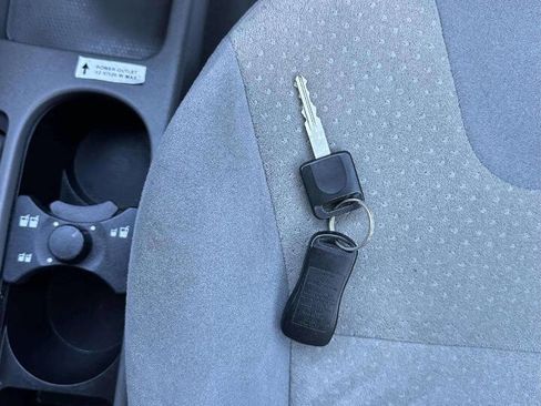 Used 2009 Nissan Sentra 2.0 S image 19