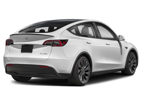 Used 2022 Tesla Model Y Performance AWD/4WD image 2