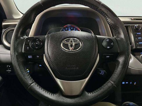Used 2014 Toyota RAV4 Limited w/ Technology Package AWD/4WD image 37