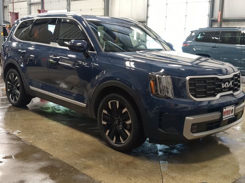 Used 2024 Kia Telluride SX Prestige AWD/4WD image 9