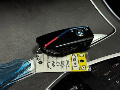 Used 2024 BMW X7 M60i w/ Executive Package image 46