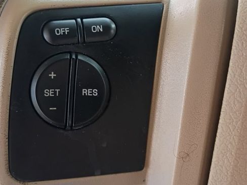 Used 2009 Ford F250 Lariat AWD/4WD image 17