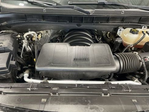 Used 2024 Chevrolet Tahoe Premier AWD/4WD image 28