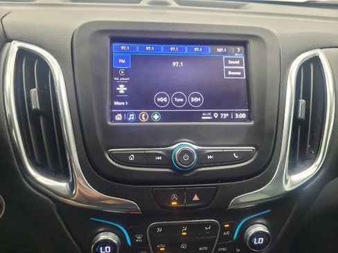 Used 2024 Chevrolet Equinox LT AWD/4WD image 25