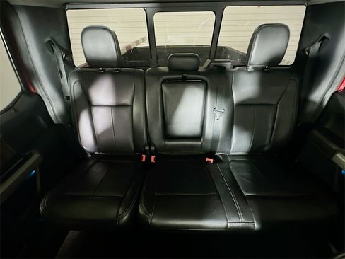 Used 2020 Ford F150 Lariat w/ Equipment Group 502A Luxury image 13