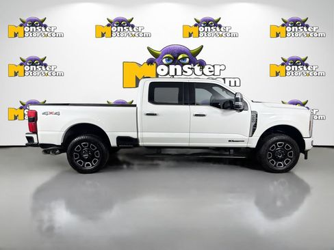 Used 2024 Ford F250 Platinum w/ Snow Plow Prep Package AWD/4WD image 4
