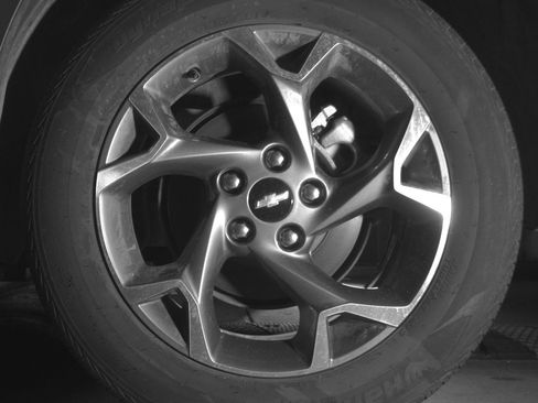 Used 2025 Chevrolet Trax LT FWD image 14