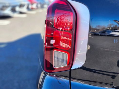 Used 2023 Hyundai Palisade SEL image 9