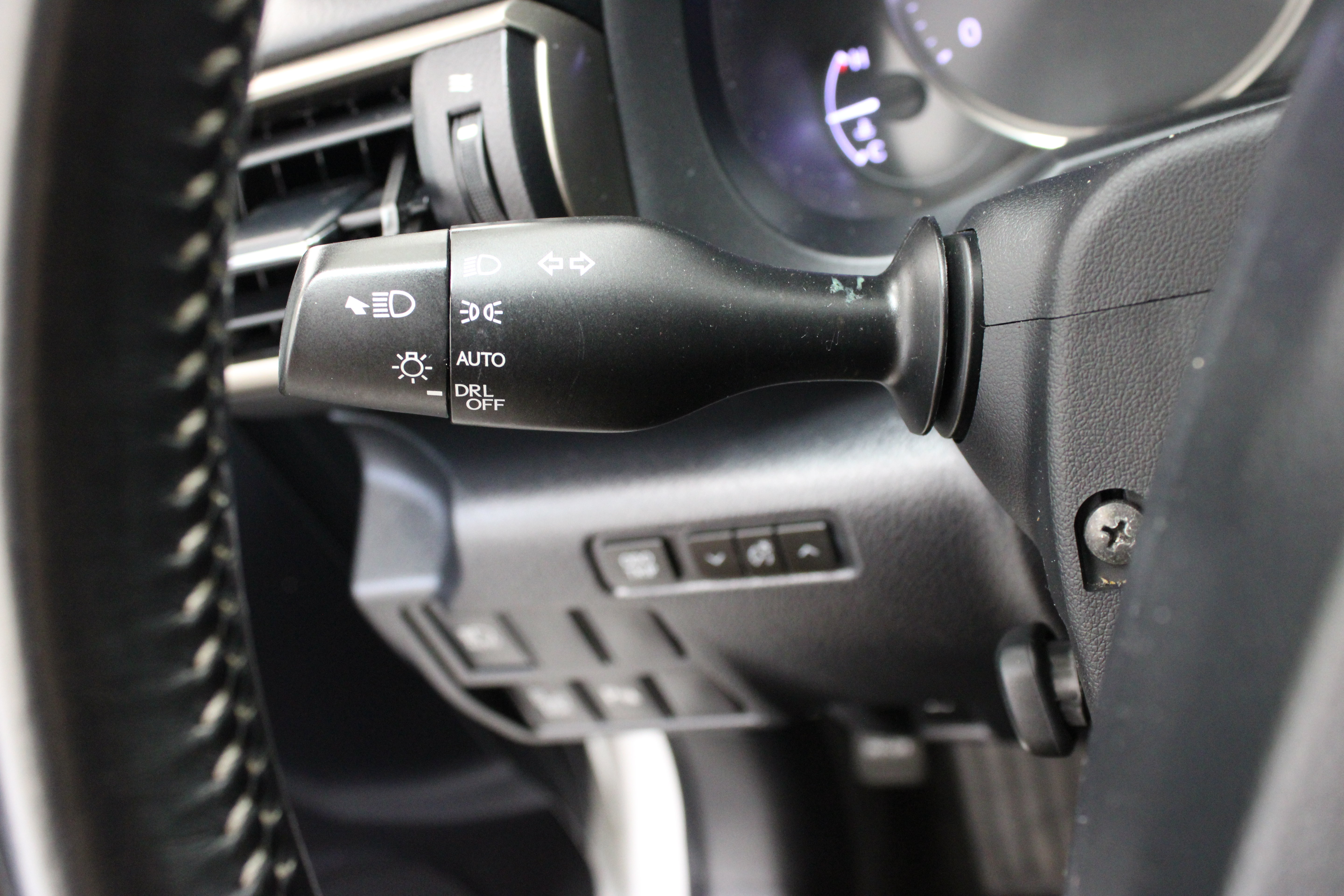 Used 2019 Lexus IS 300 w/ Premium Package RWD image 27