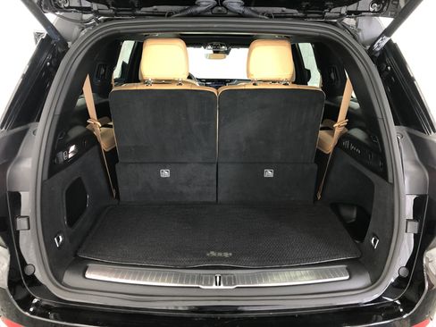 Used 2025 Jeep Grand Cherokee L Summit image 10