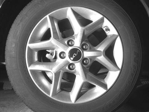 Used 2025 Kia Soul LX w/ LX Technology Package FWD image 15