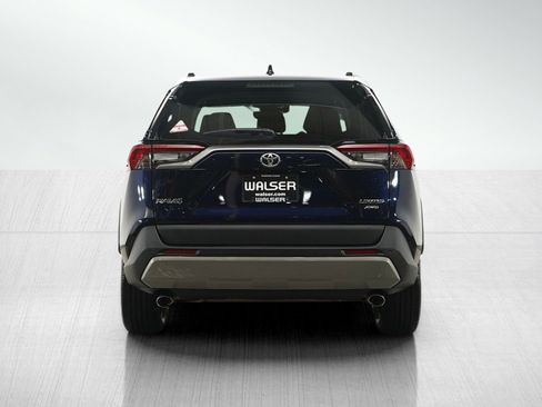 Used 2025 Toyota RAV4 Limited image 4