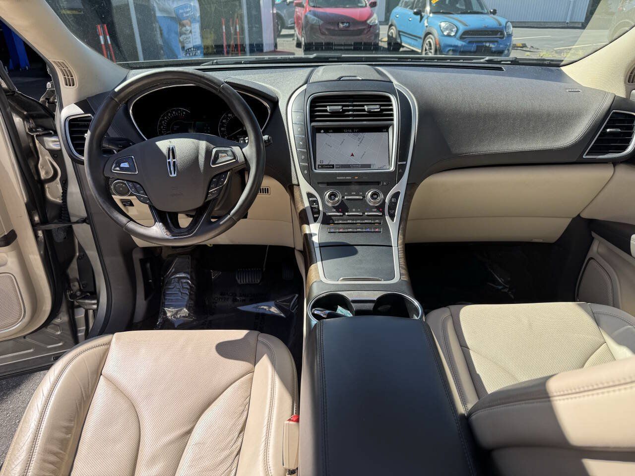 Used 2016 Lincoln MKX Reserve w/ Climate Package AWD/4WD image 26