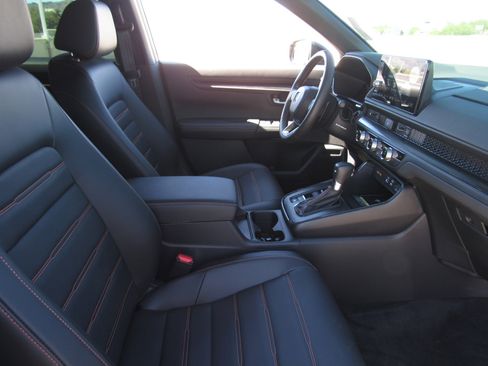 Used 2025 Honda CR-V Sport-L image 9