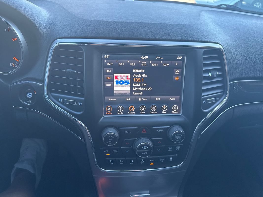 Used 2018 Jeep Grand Cherokee Trailhawk w/ Trailhawk Luxury Group AWD/4WD image 31
