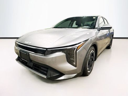 Used 2025 Kia K4 EX FWD image 31