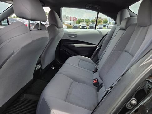 Certified 2025 Toyota Corolla SE FWD image 6