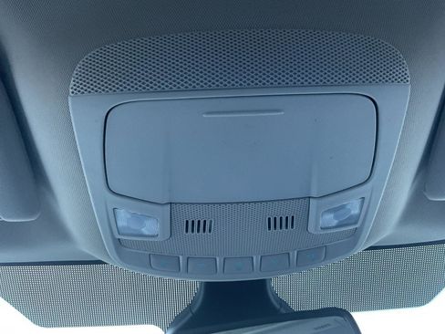 Used 2024 Ford Edge SEL w/ Convenience Package image 17