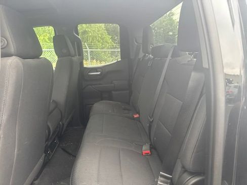 Used 2020 Chevrolet Silverado 1500 Custom w/ Custom Value Package AWD/4WD image 9