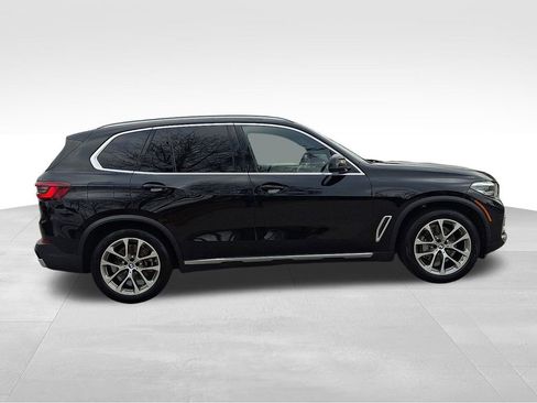 Used 2022 BMW X5 xDrive40i w/ Climate Comfort Package image 7