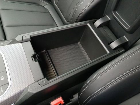 New 2026 BMW 330i Sedan image 23