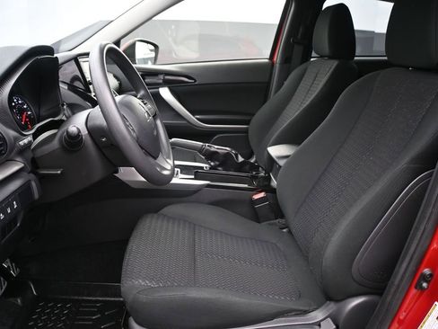 Used 2024 Mitsubishi Eclipse Cross ES AWD/4WD image 10
