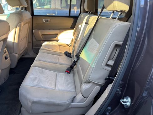 Used 2015 Honda Pilot LX image 30