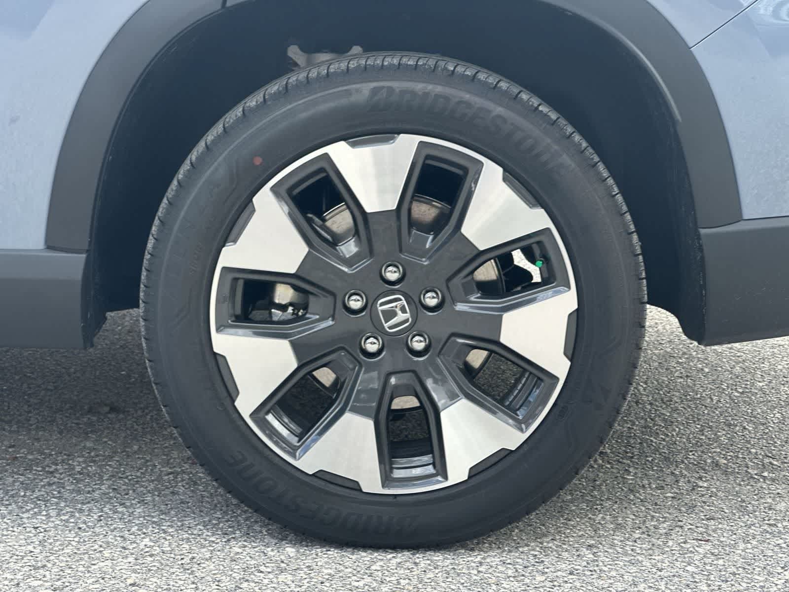 New 2026 Honda Pilot Elite image 12