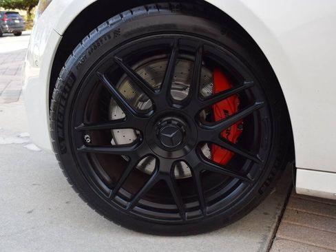 Used 2018 Mercedes-Benz E 63 AMG S image 83