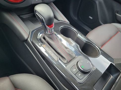 Used 2025 Chevrolet Blazer RS w/ Driver Confidence II Package FWD image 31