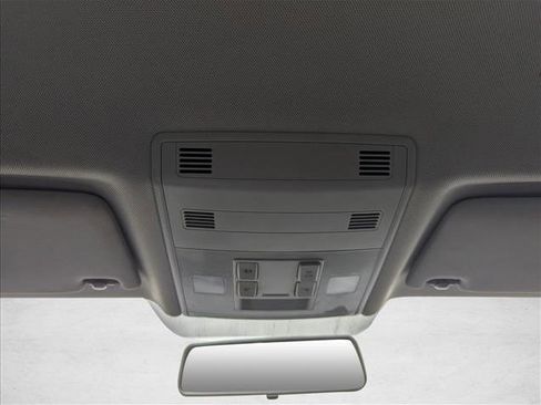 Used 2019 Volkswagen Jetta FWD image 19