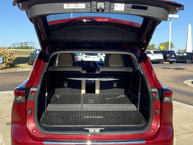 Used 2021 Toyota Highlander Platinum AWD/4WD image 26