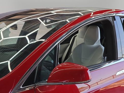 Used 2016 Tesla Model X Performance AWD/4WD image 15