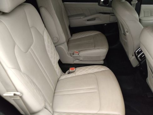 Used 2021 Kia Sorento SX image 19