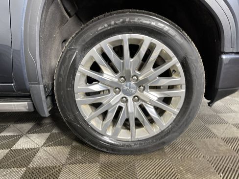 Used 2019 GMC Sierra 1500 Denali w/ Denali Ultimate Package image 11