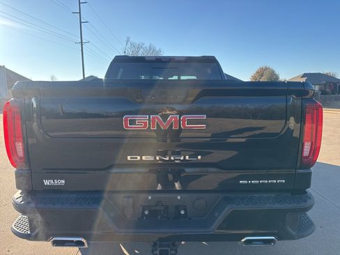 Used 2021 GMC Sierra 1500 Denali w/ Denali Ultimate Package image 3